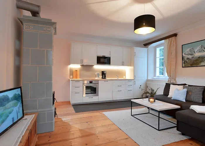 Haus Haggenmueller 아파트